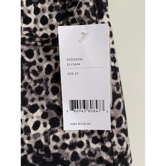 NEW J BRAND MID RISE CROPPED CAPRI JEANS - Picture 4 of 5